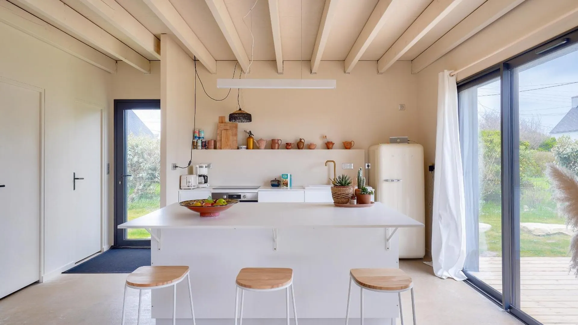 A 1Km De La Plage De Pors Carn, Maison Pour 6 Penmarc'h Holiday home
